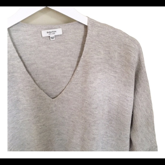 ARITZIA BABATON Baylor Sweater With Long Sleeves and V Cut Grey Size XXS-Small - Picture 8 of 12